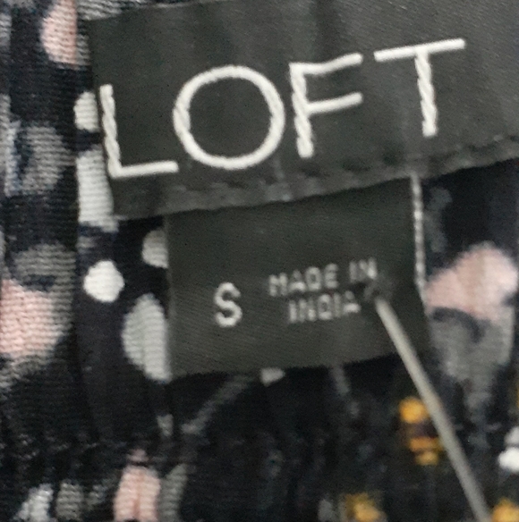 LOFT Black and Gold Patterned Skort. Size S New With Tags - Picture 3 of 7